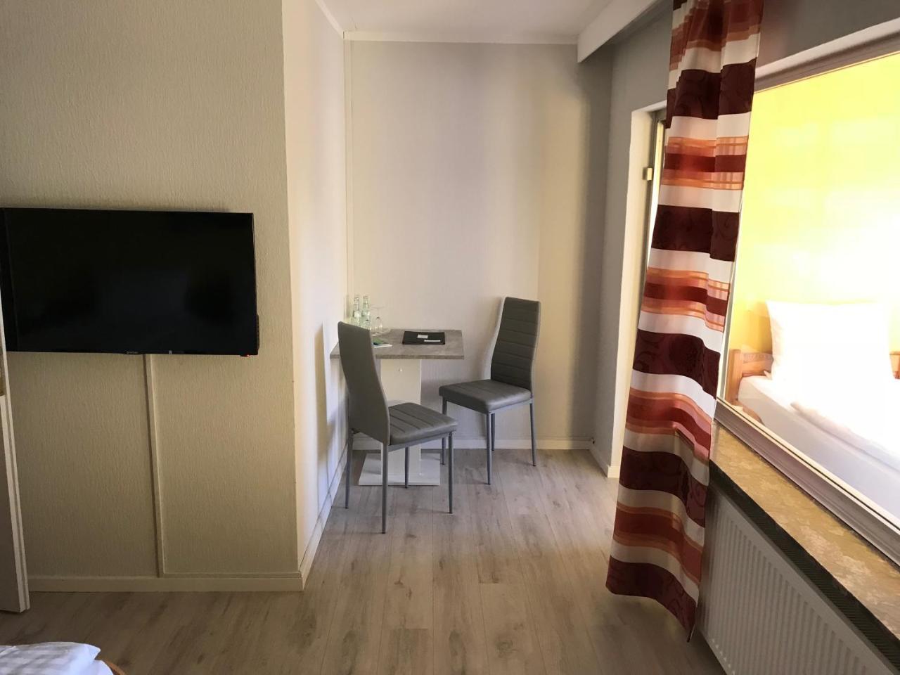Hotel Zum Ochsen Wonsheim Exteriér fotografie